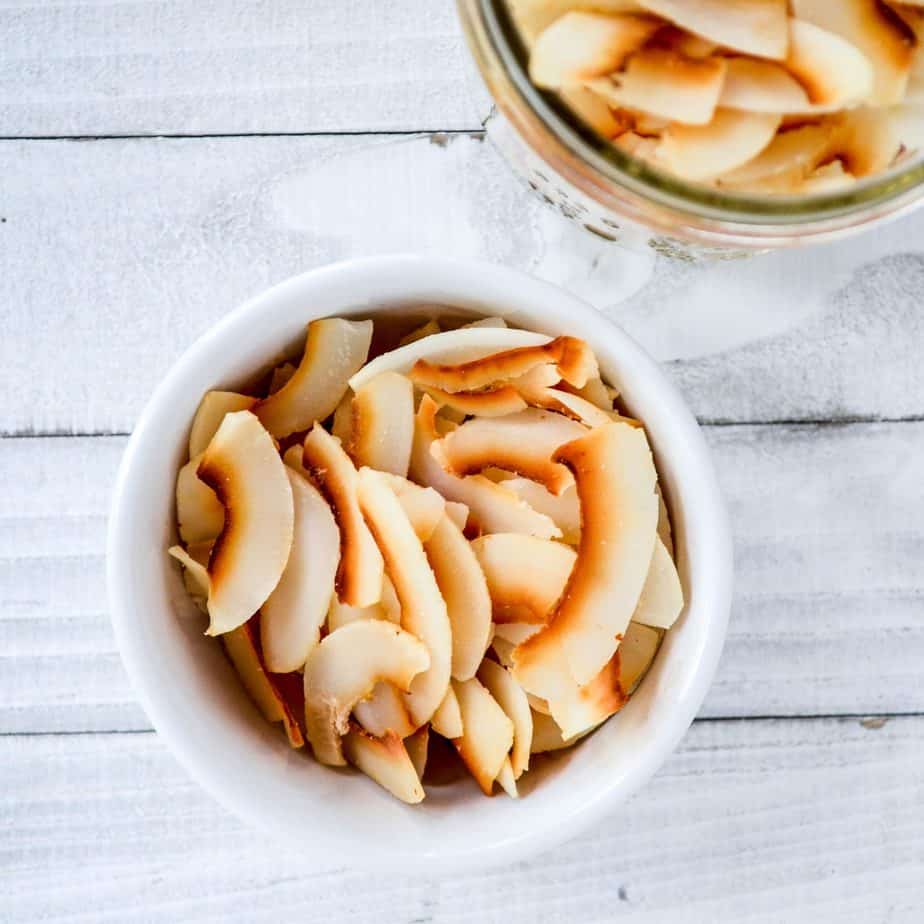 raw coconut chips