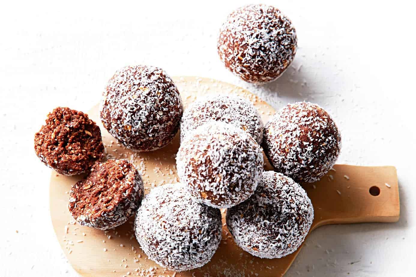 Raw Coconut Date Nut Balls