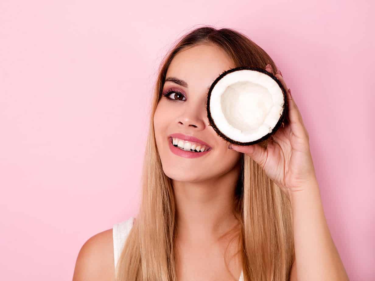 Does Coconut Oil Help Eyelash Growth